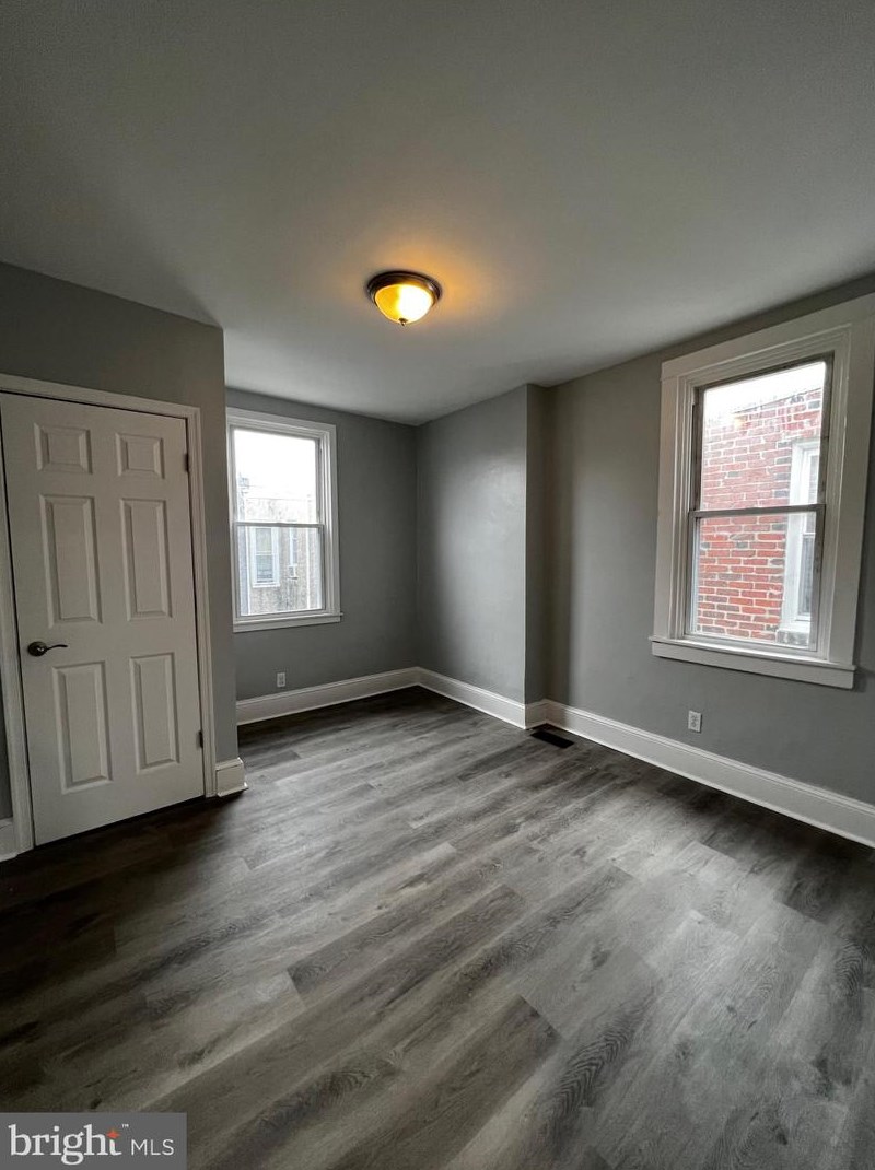 2614 Ingersoll St, Philadelphia PA 19121-4335 exterior