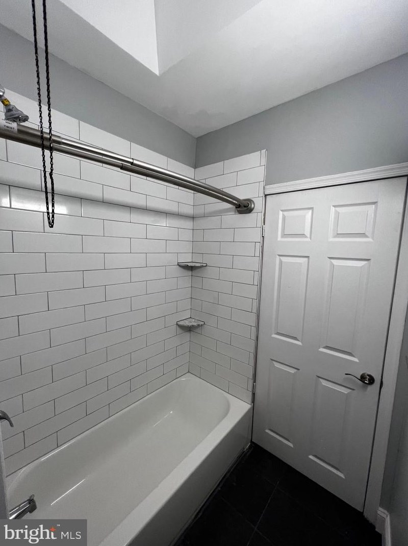 2614 Ingersoll St, Philadelphia PA 19121-4335 exterior