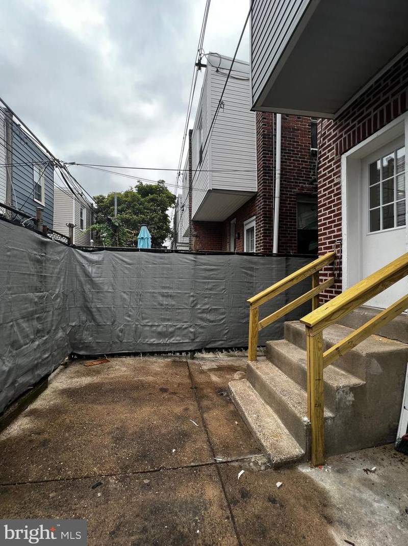 2614 Ingersoll St, Philadelphia PA 19121-4335 exterior