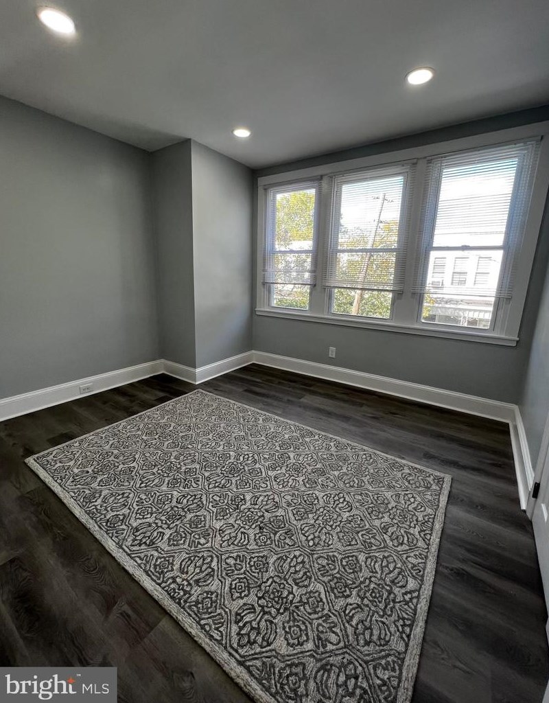 2614 Ingersoll St, Philadelphia PA 19121-4335 exterior