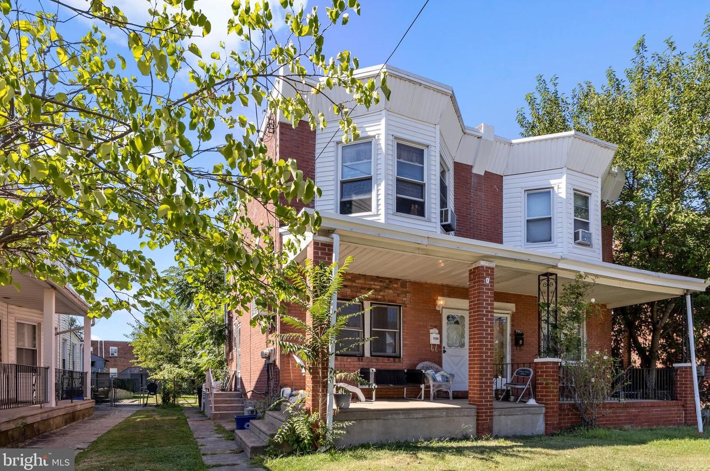 7350 Claridge St, Philadelphia, PA 19111-3623