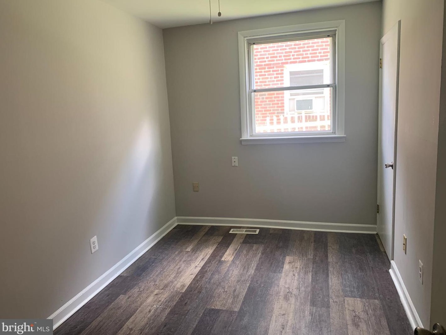 7946 Summerdale Ave #1st Floor, Philadelphia, PA 19111