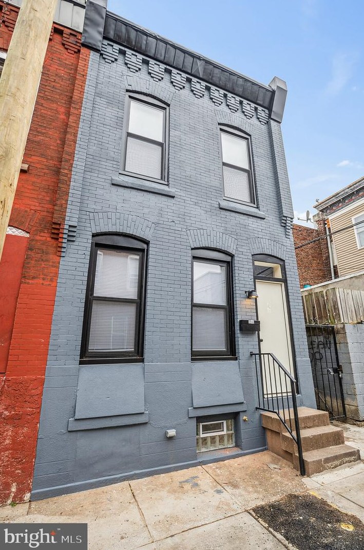 2046 Stella St, Philadelphia PA  19134-3635 exterior