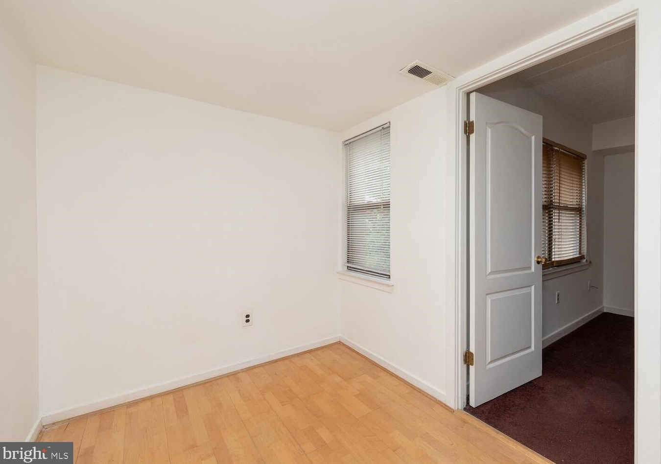 407 Shawmont Ave, Philadelphia, PA 19128-4038