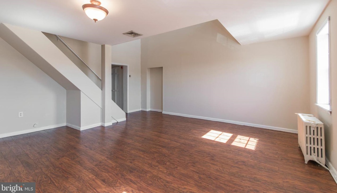 2972 Richmond St #2nd Floor, Philadelphia, PA 19134