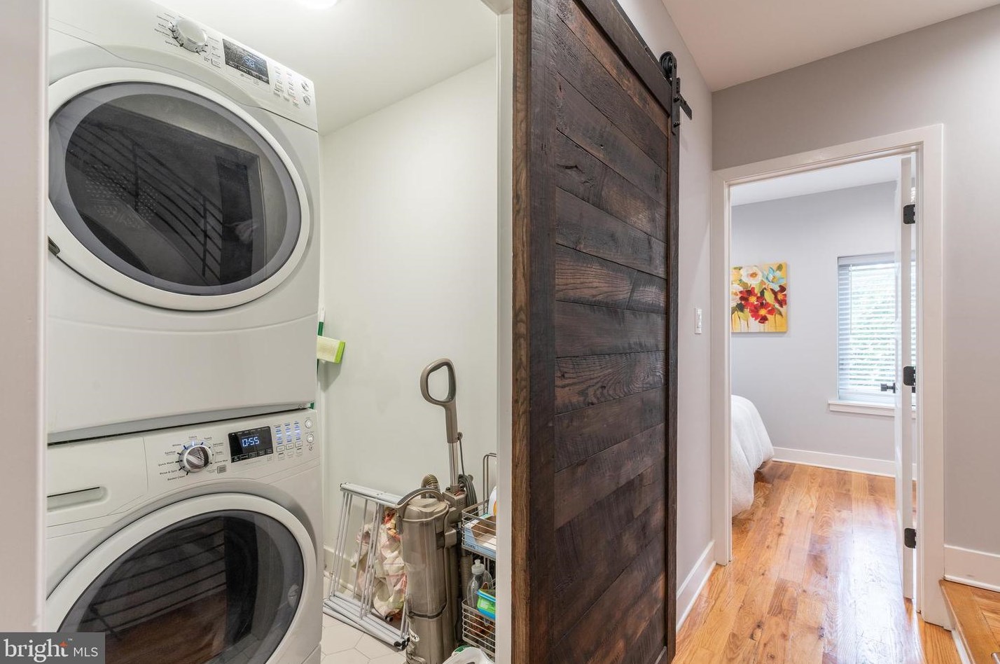 724 Shirley St, Philadelphia PA 19130-2826 exterior