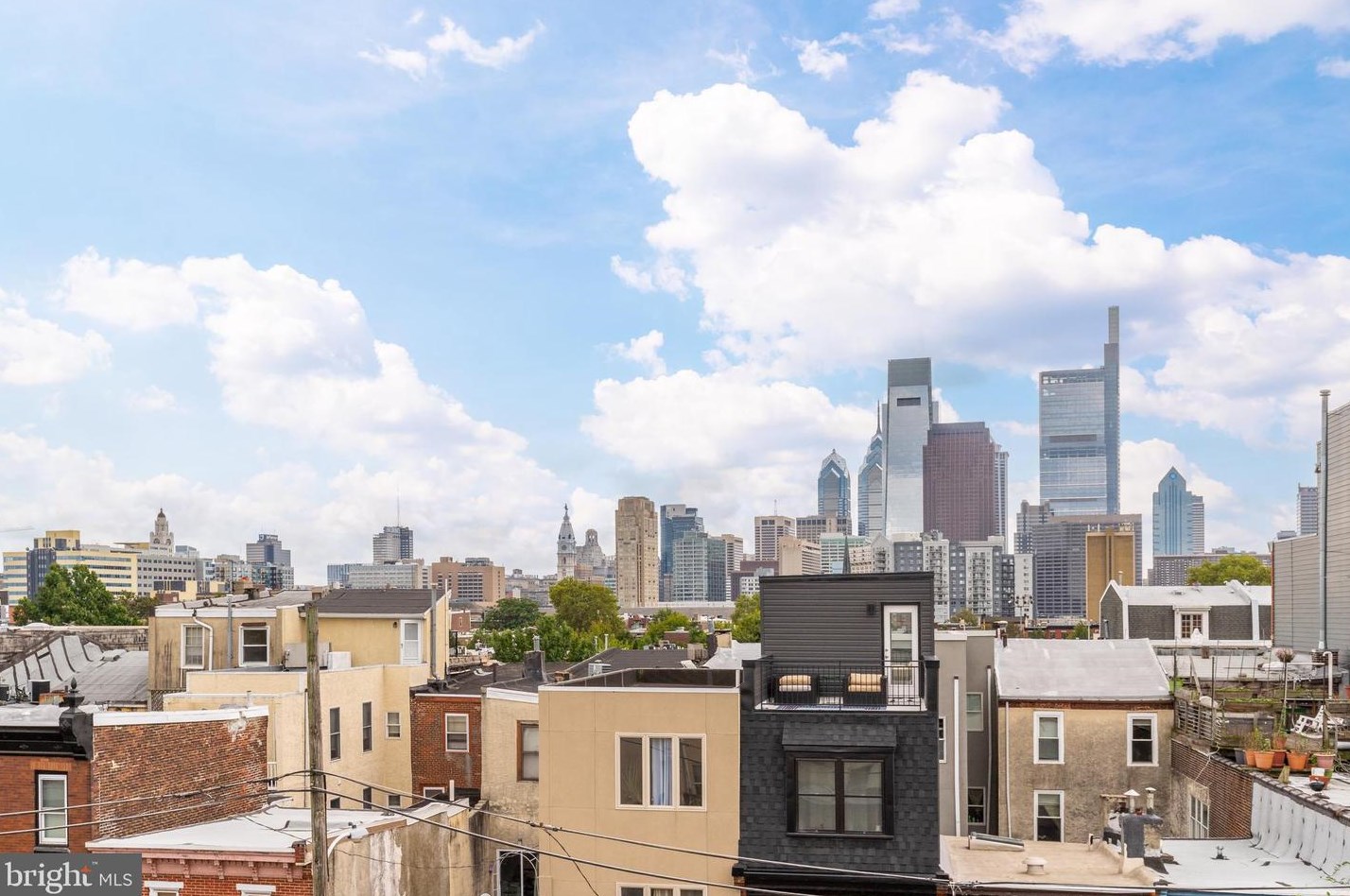 724 Shirley St, Philadelphia PA 19130-2826 exterior