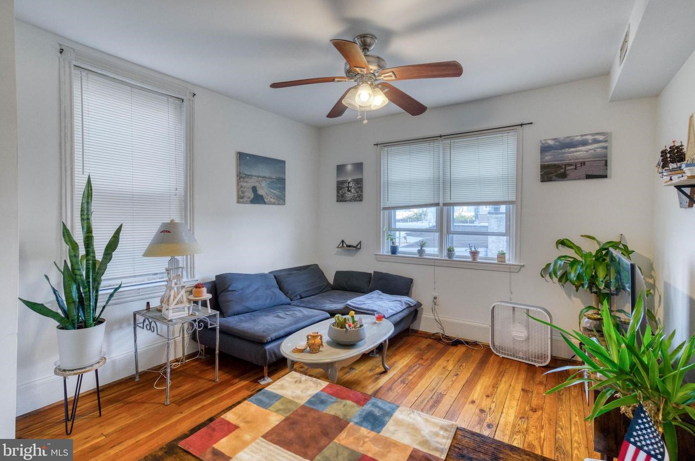 2027 N 3rd St, Philadelphia, PA 19122