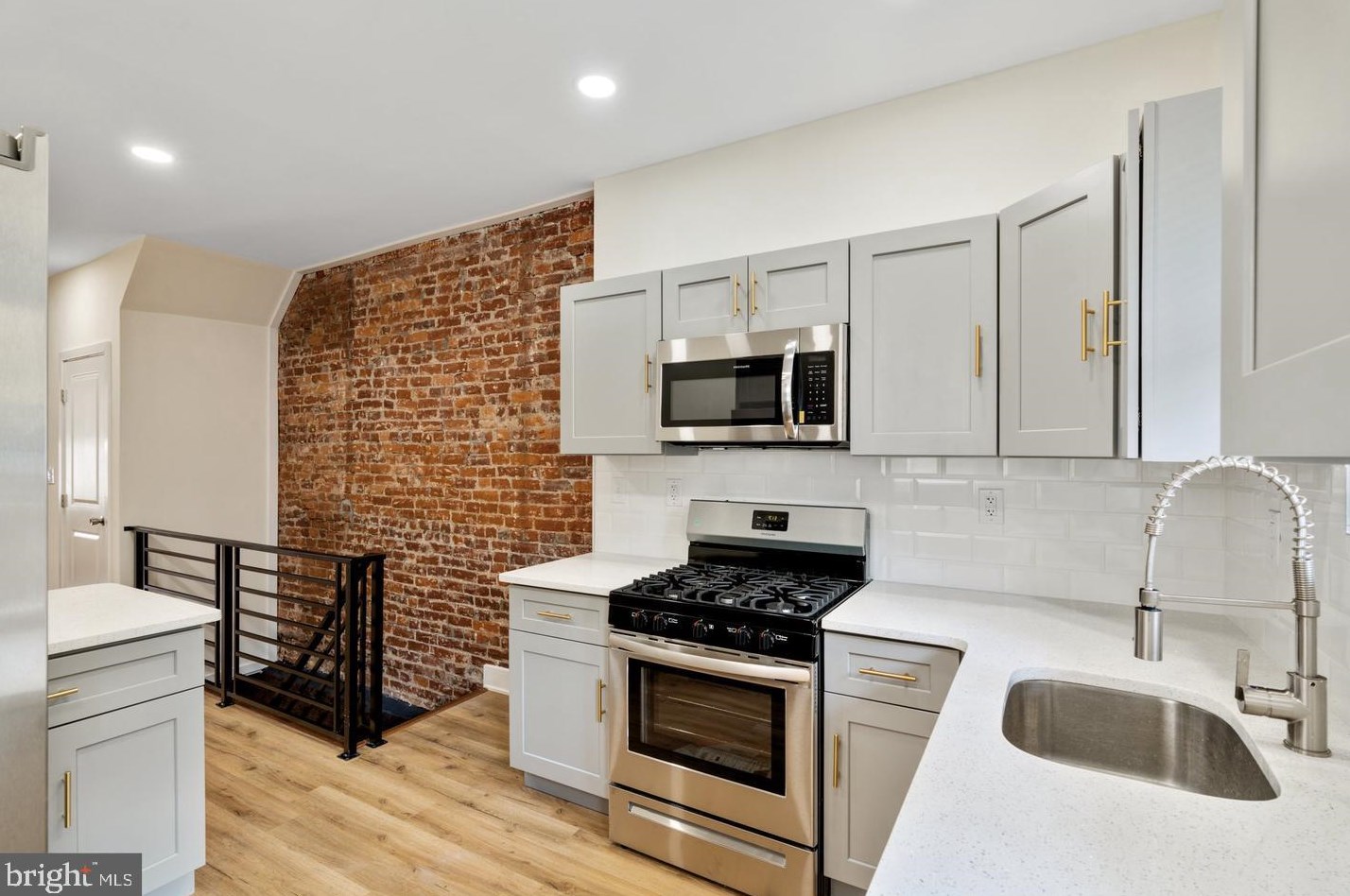 1631 Robinson St, Philadelphia PA  19151-3935 exterior