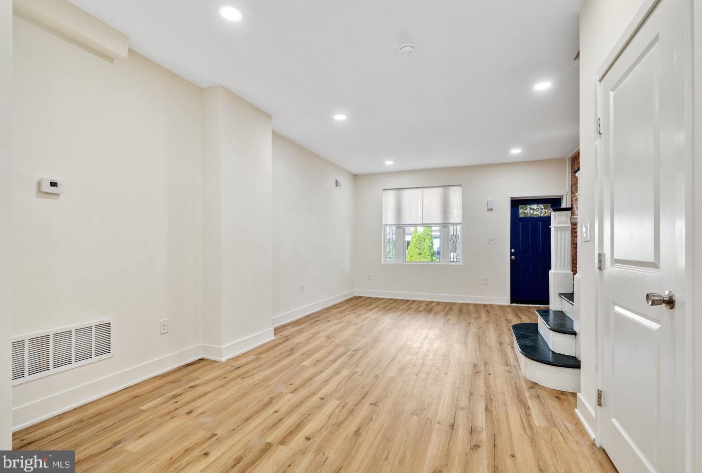 1631 Robinson St, Philadelphia PA  19151-3935 exterior