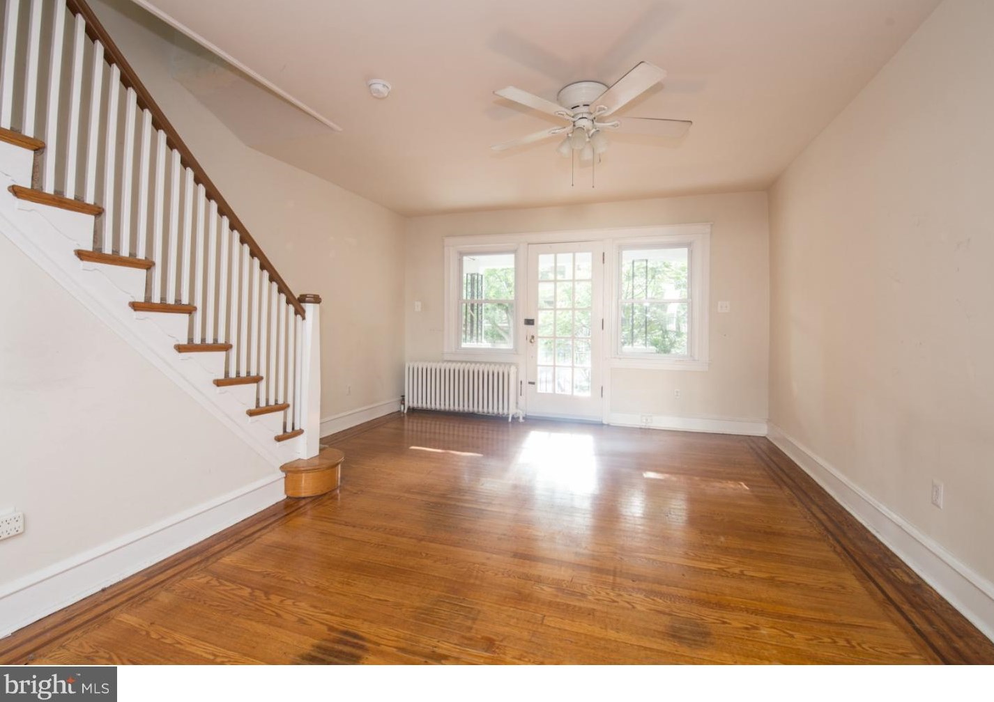 867 Woodstock St, Philadelphia PA  19130-1439 exterior