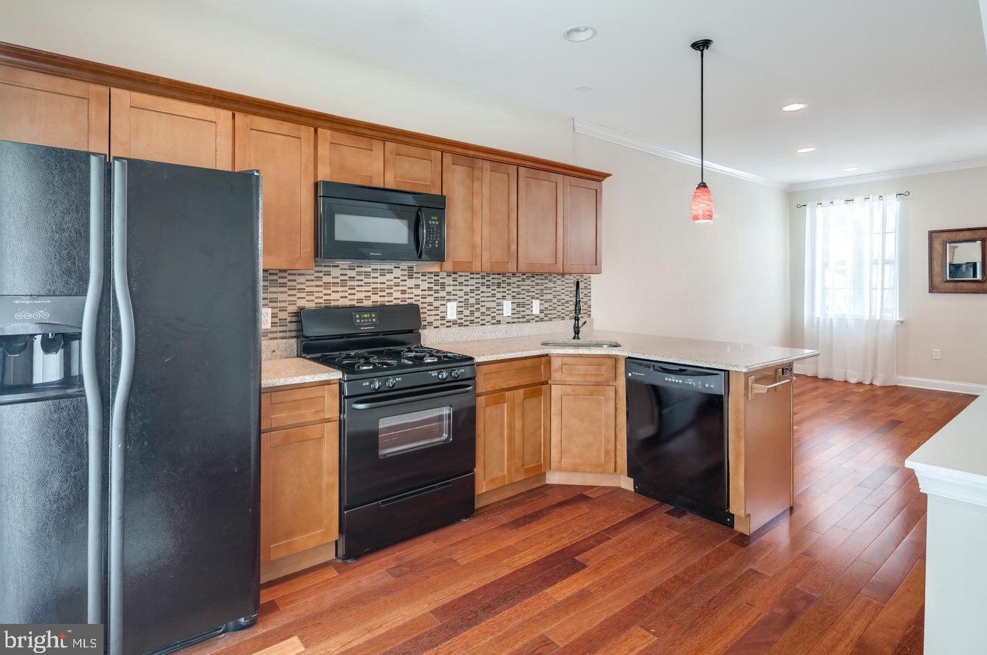 842 Uber St, Philadelphia PA  19130-2032 exterior