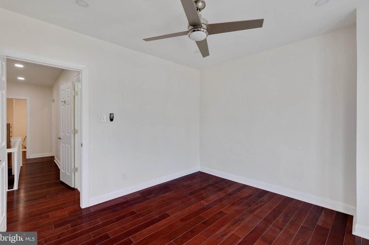 7038 Saybrook Ave, Philadelphia PA  19142-1124 exterior