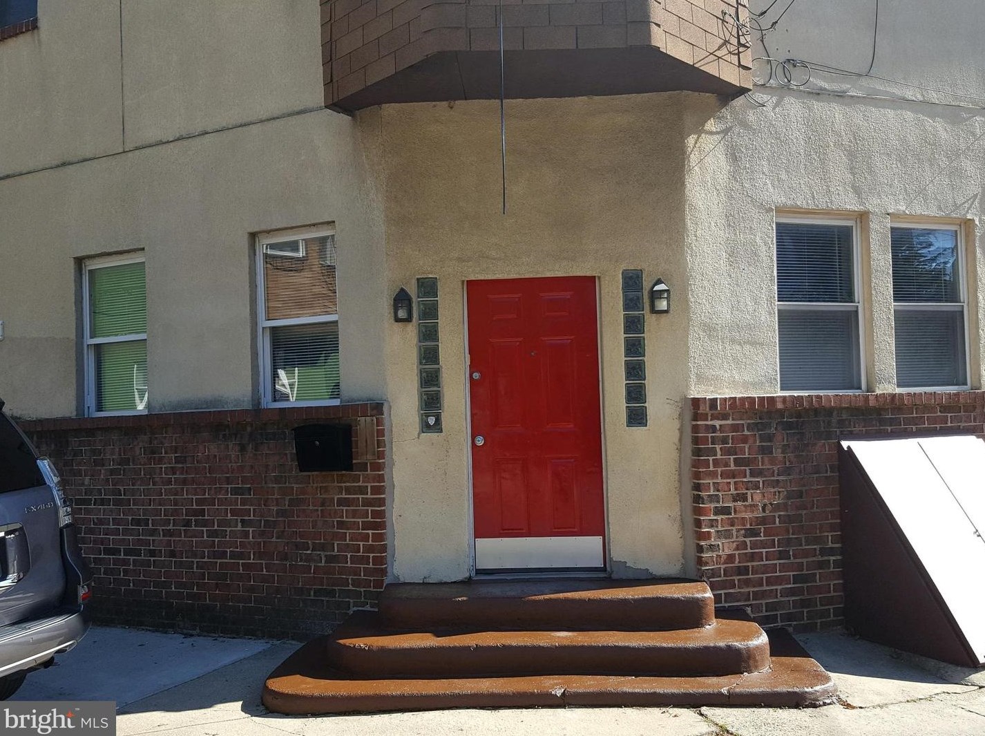 2437 Grays Ferry Ave #1st Floor, Philadelphia, PA 19146