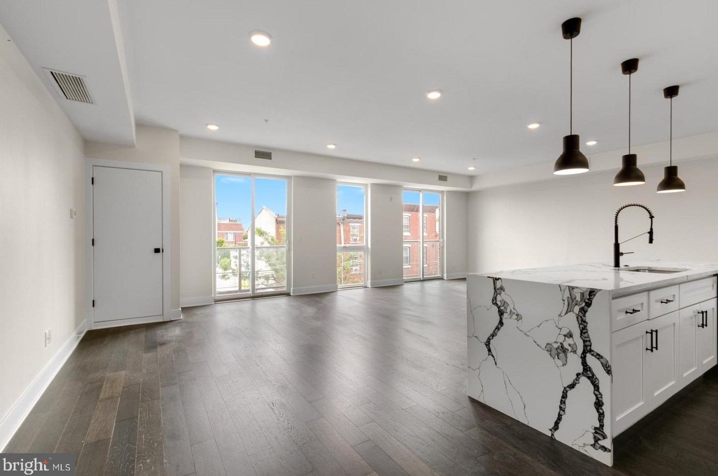 1868 Frankford Ave #402, Philadelphia, PA 19125