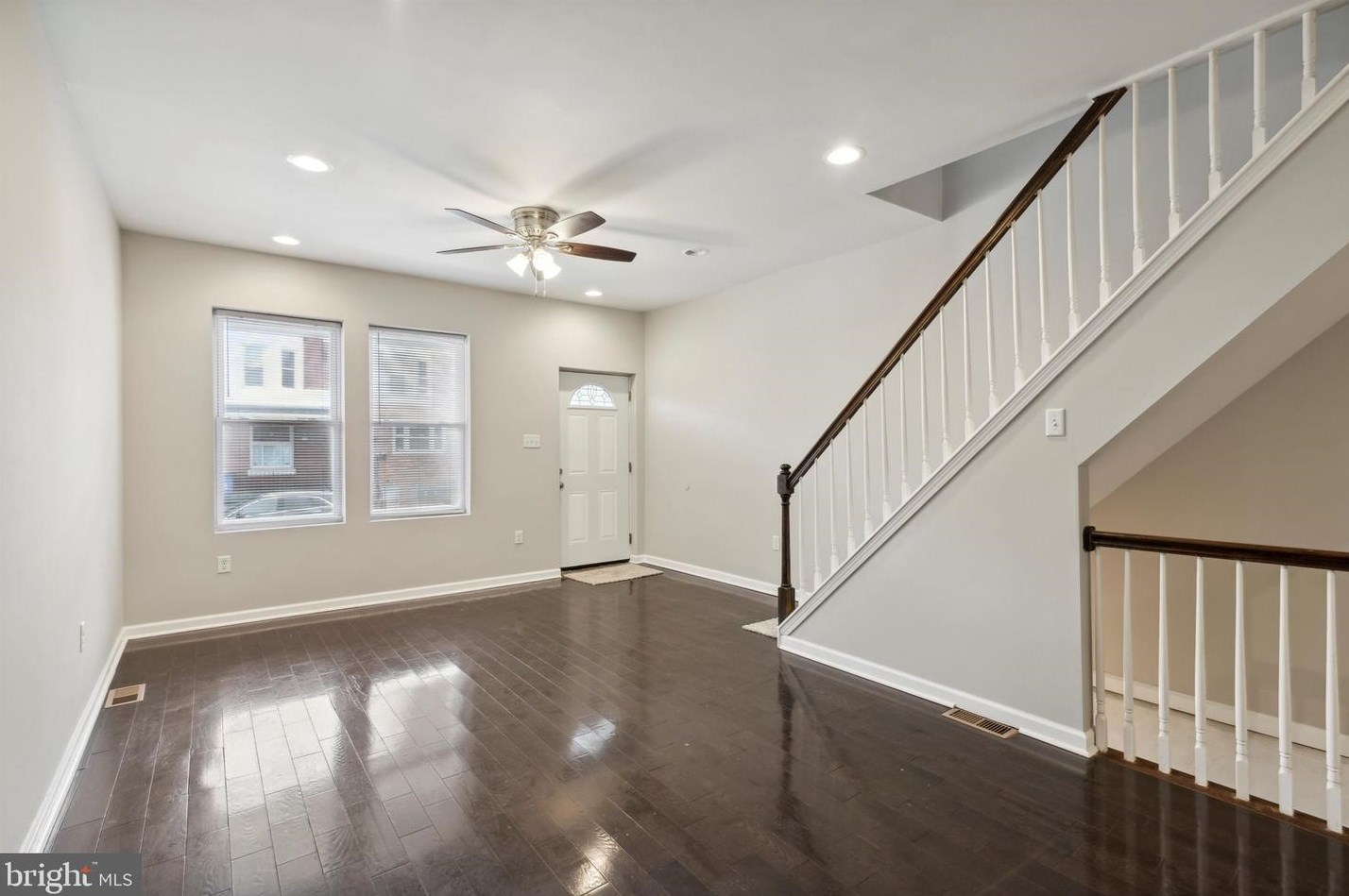 24 55th St, Philadelphia, PA 19139-3246