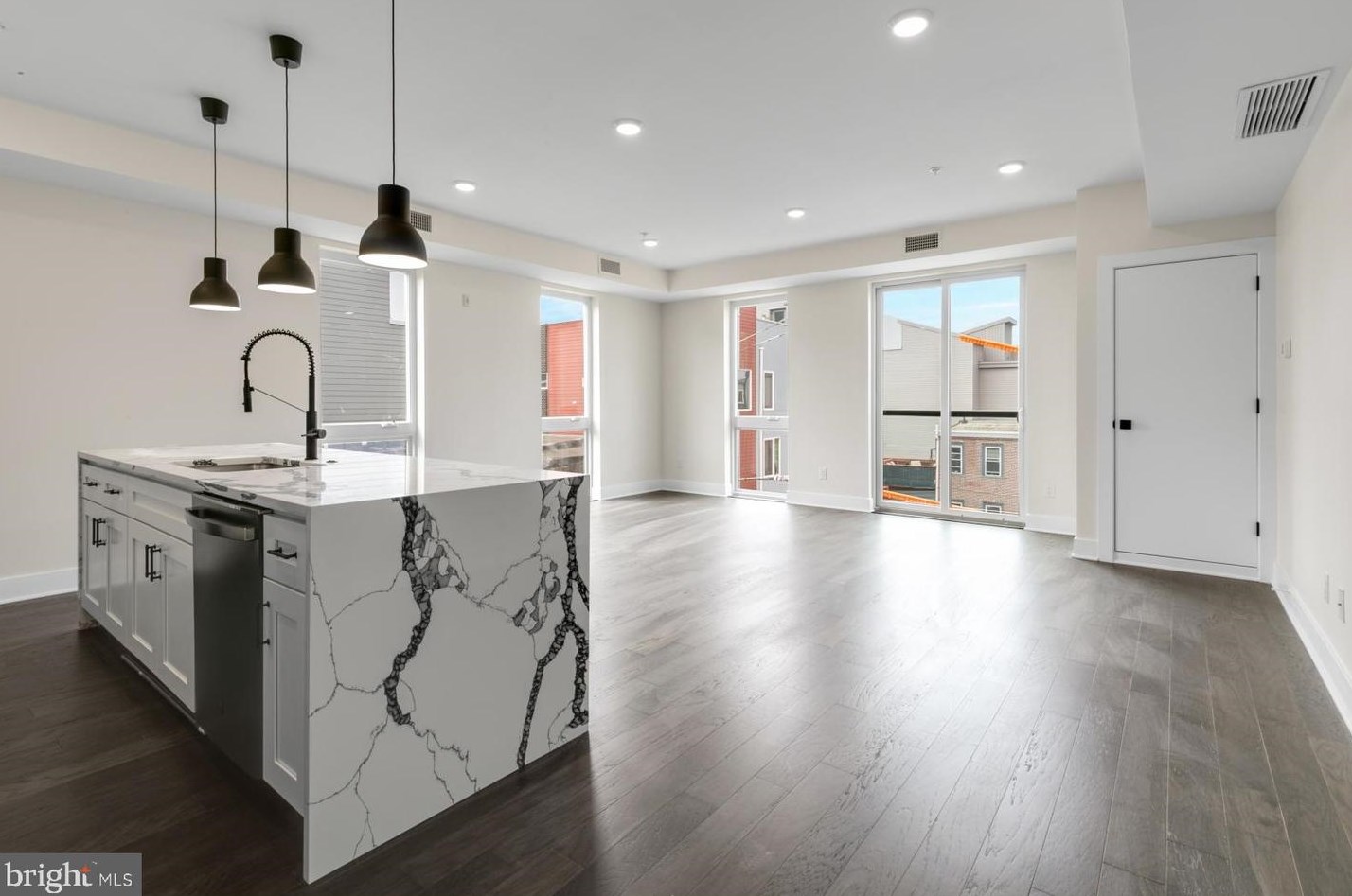 1868 Frankford Ave #404, Philadelphia, PA 19125