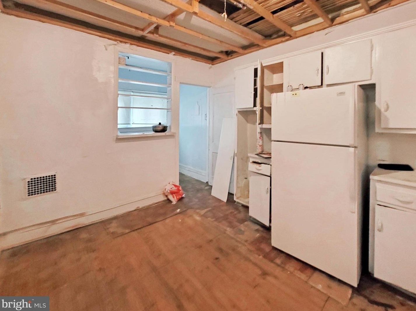 412 Wellens Ave, Philadelphia PA 19120-3307 exterior