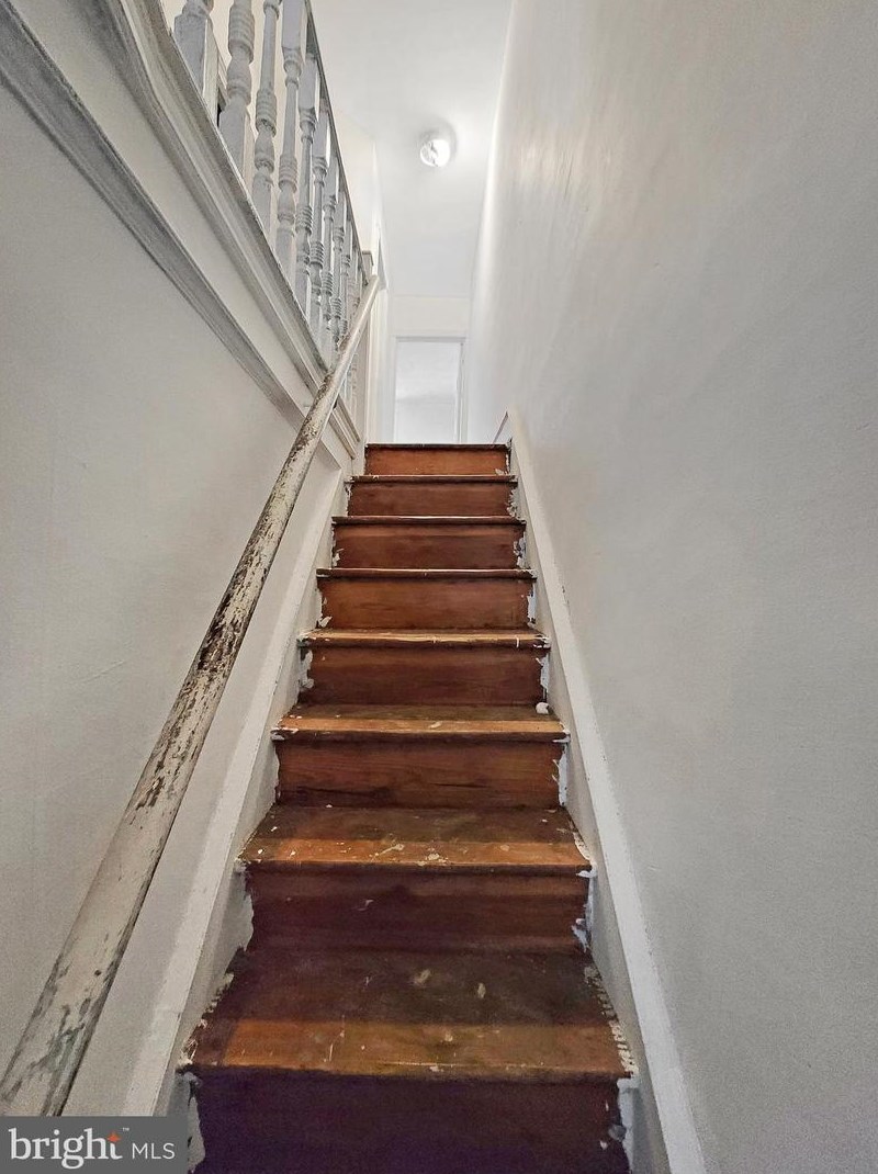 412 Wellens Ave, Philadelphia PA 19120-3307 exterior