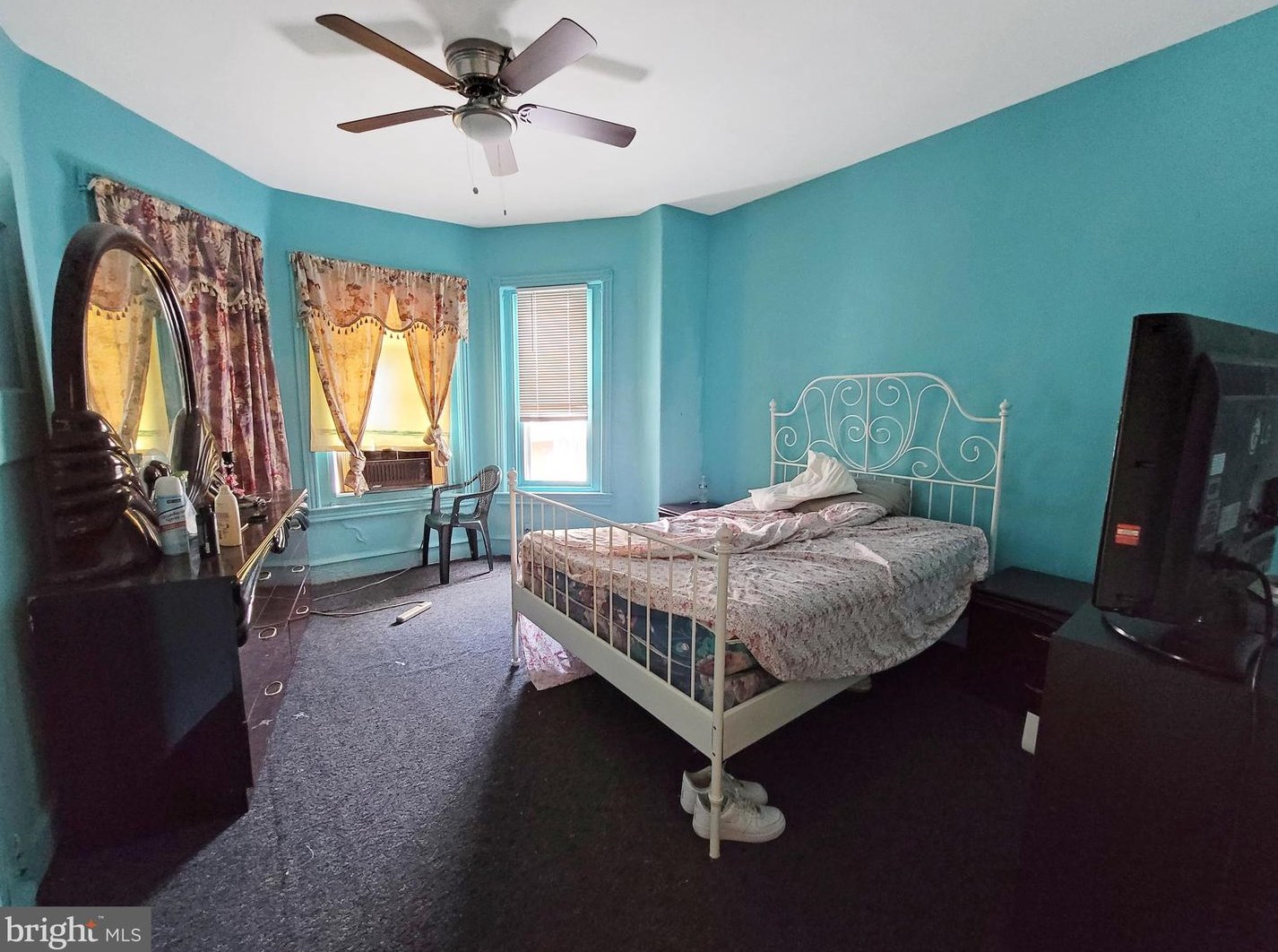 412 Wellens Ave, Philadelphia PA 19120-3307 exterior