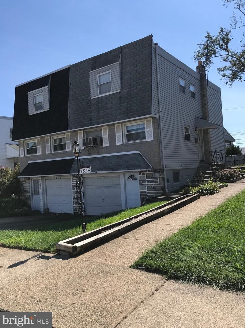 2824 Shipley Rd, Philadelphia, PA 19152-1636