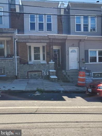 224 W Ontario St #2, Philadelphia, PA 19140