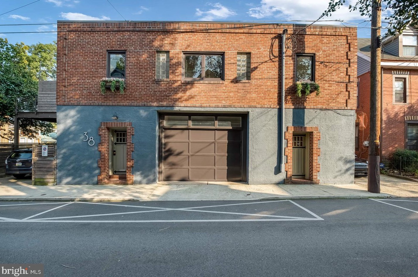 32-38 Nippon St, Philadelphia, PA 19119-2426