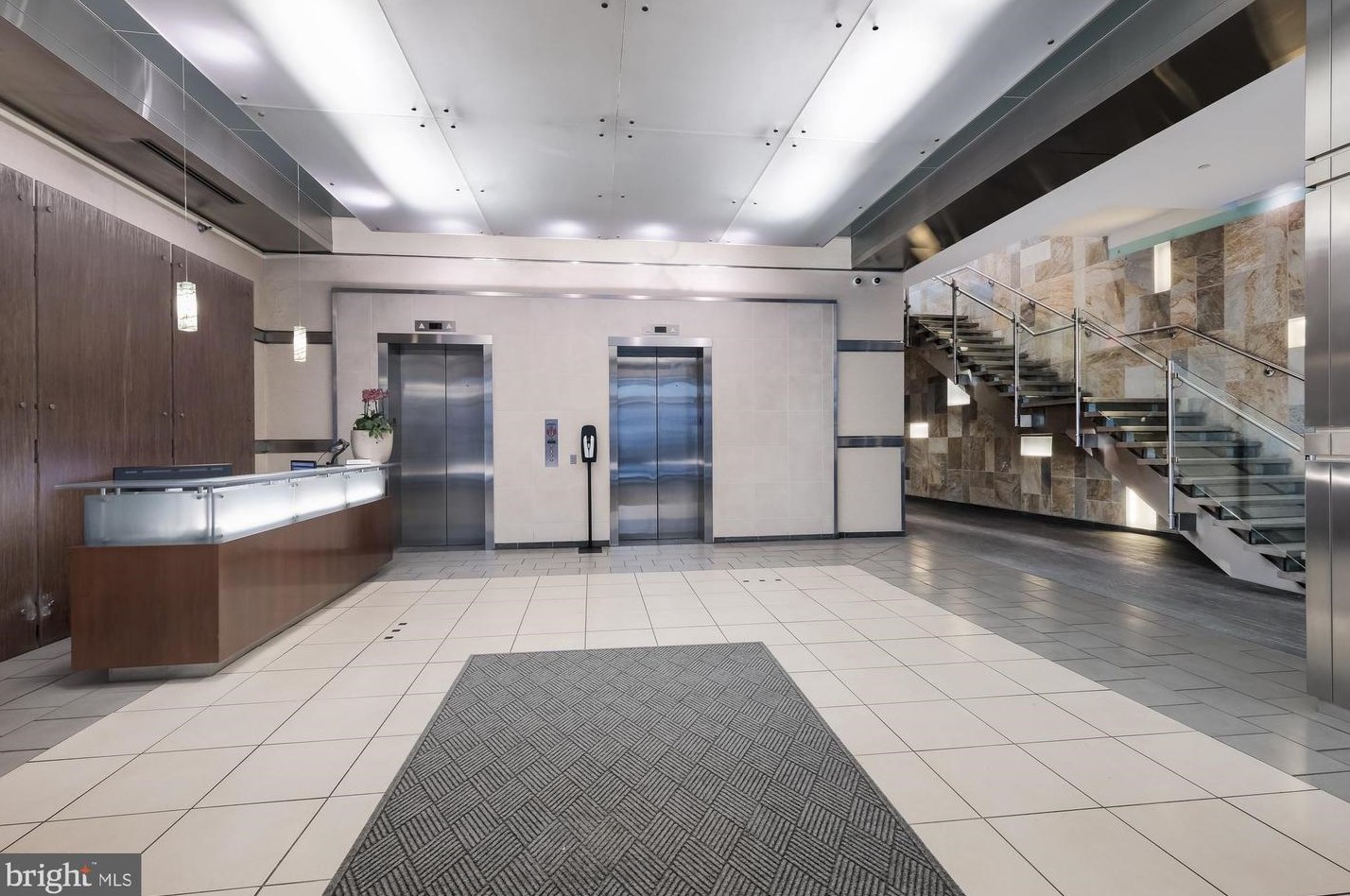 23 S 23rd St #2e, Philadelphia, PA