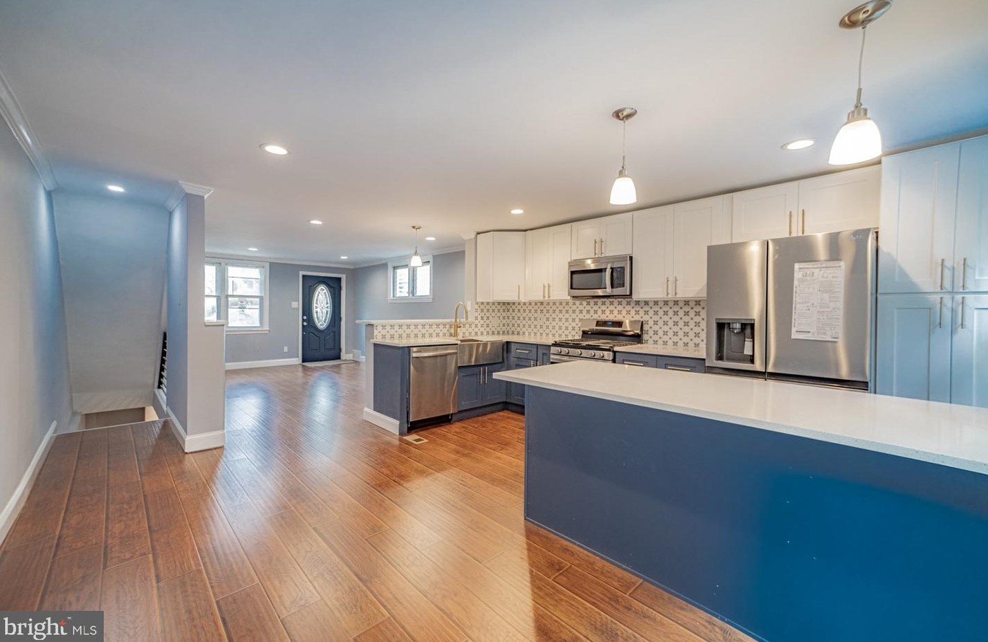 1453 End Dr, Philadelphia, PA 19151-2232