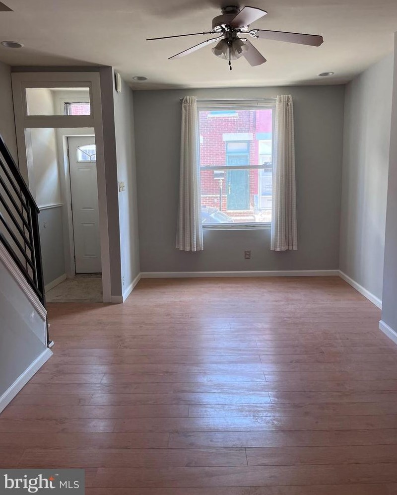 2440 Montrose St, Philadelphia, PA 19146