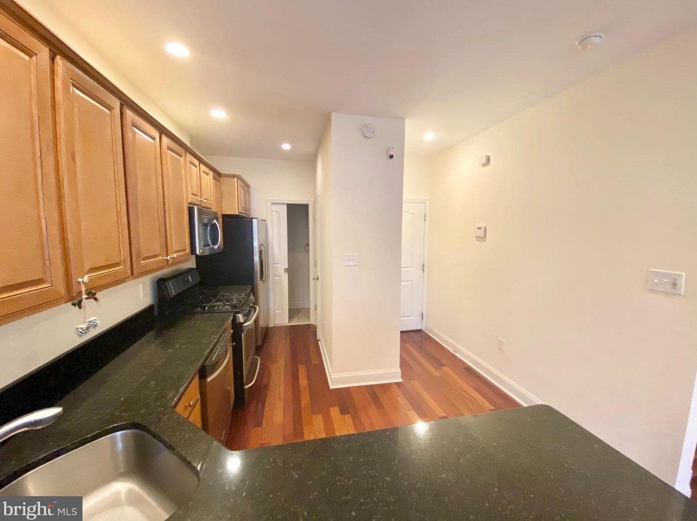 749 S 17th St #2, Philadelphia, PA