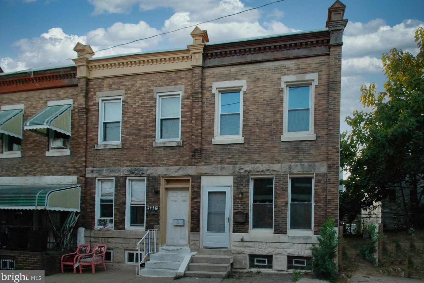 1438 Hollywood St, Philadelphia, PA 19121-3607