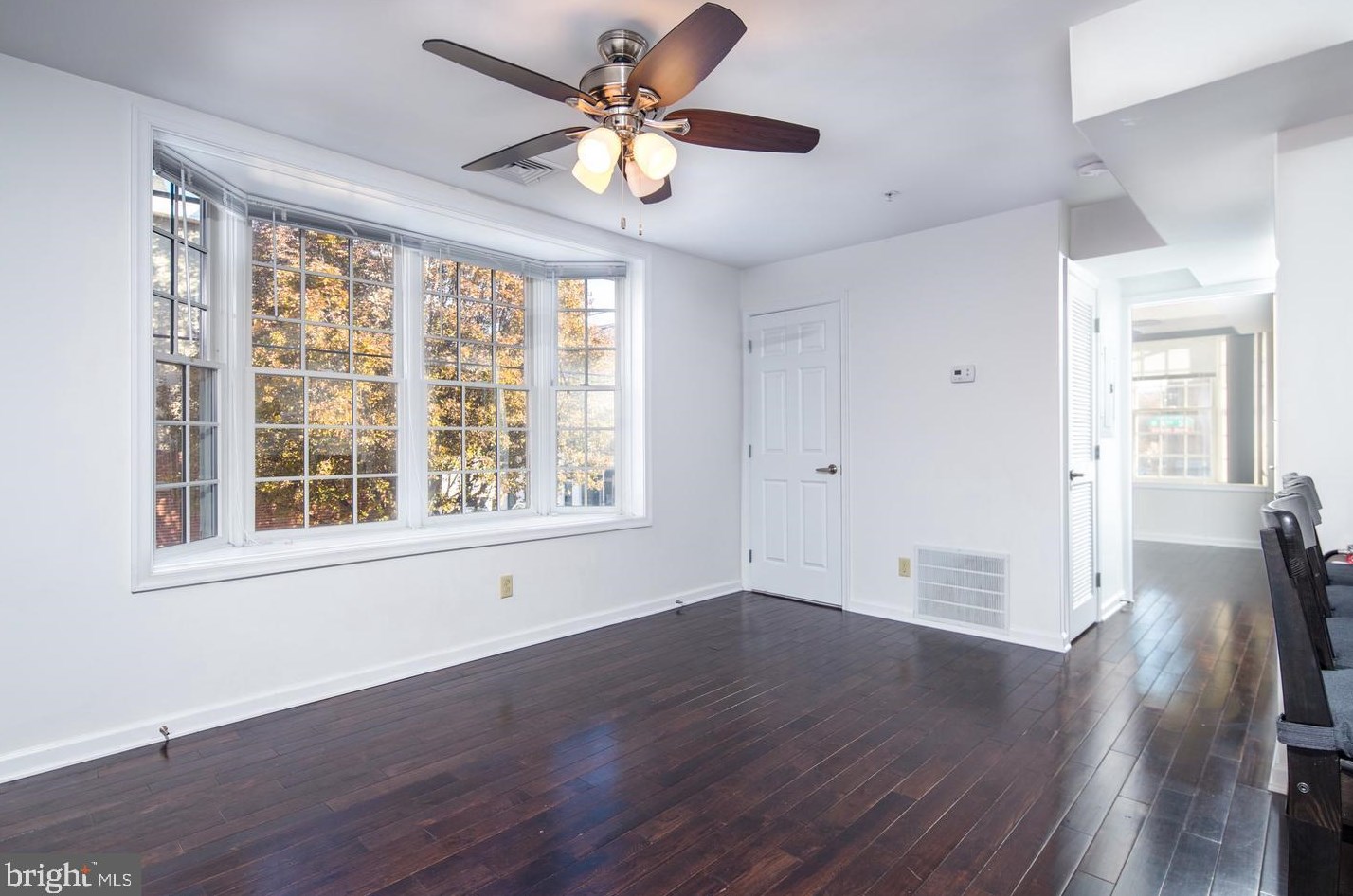 748 S 4th #4, Philadelphia, PA 19147