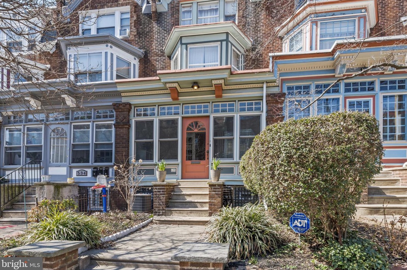 532 S 45th St, Philadelphia, PA 19104