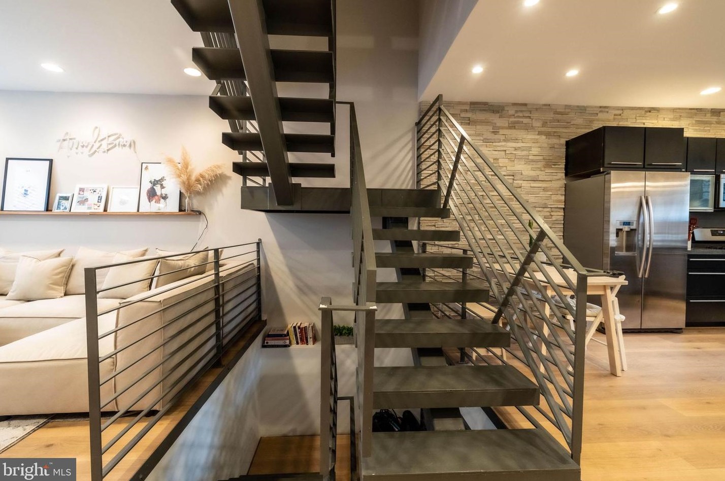 1837 Reed St, Philadelphia PA  19146-4635 exterior