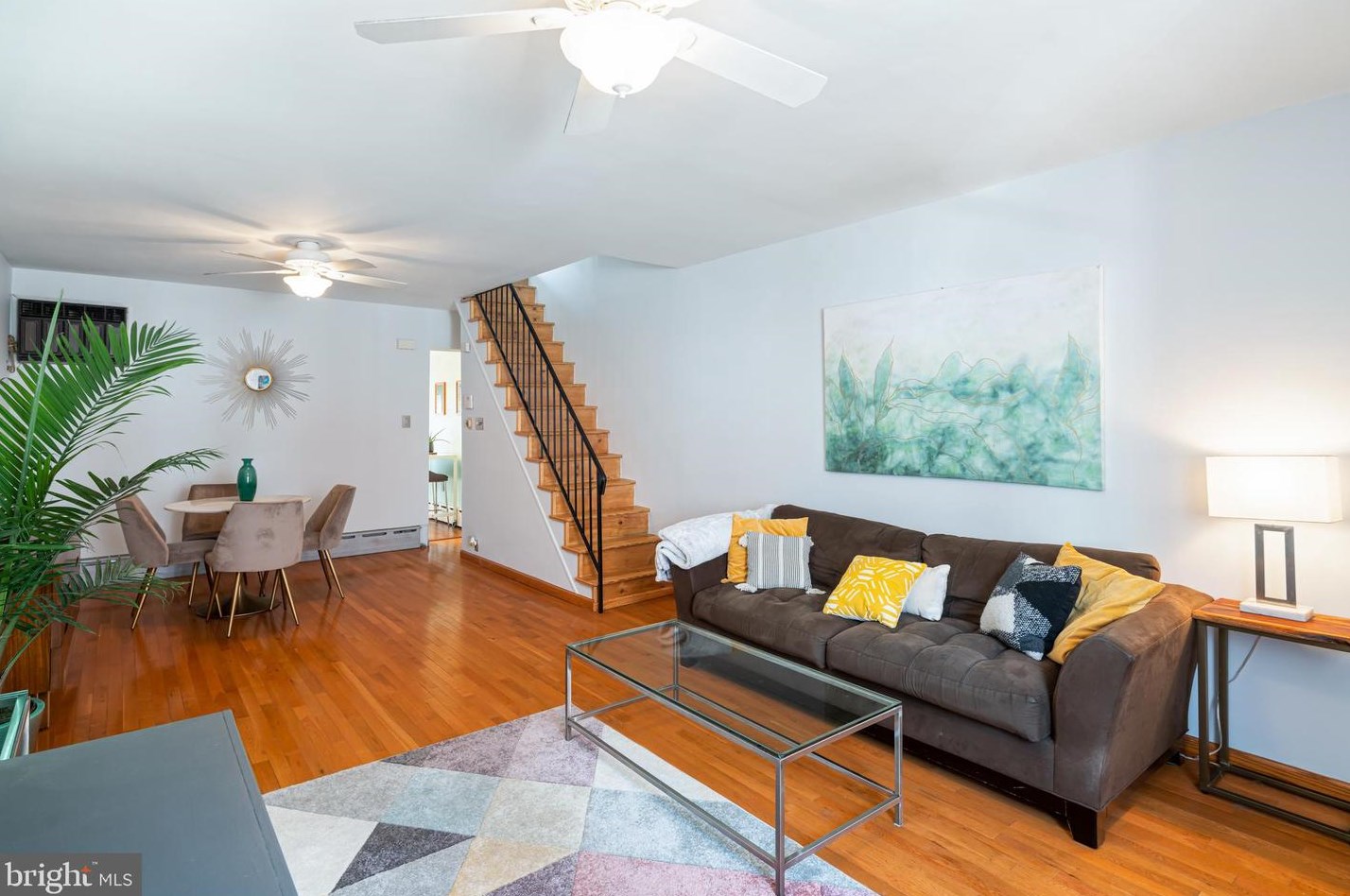 2138 Mole St, Philadelphia, PA 19145-3915