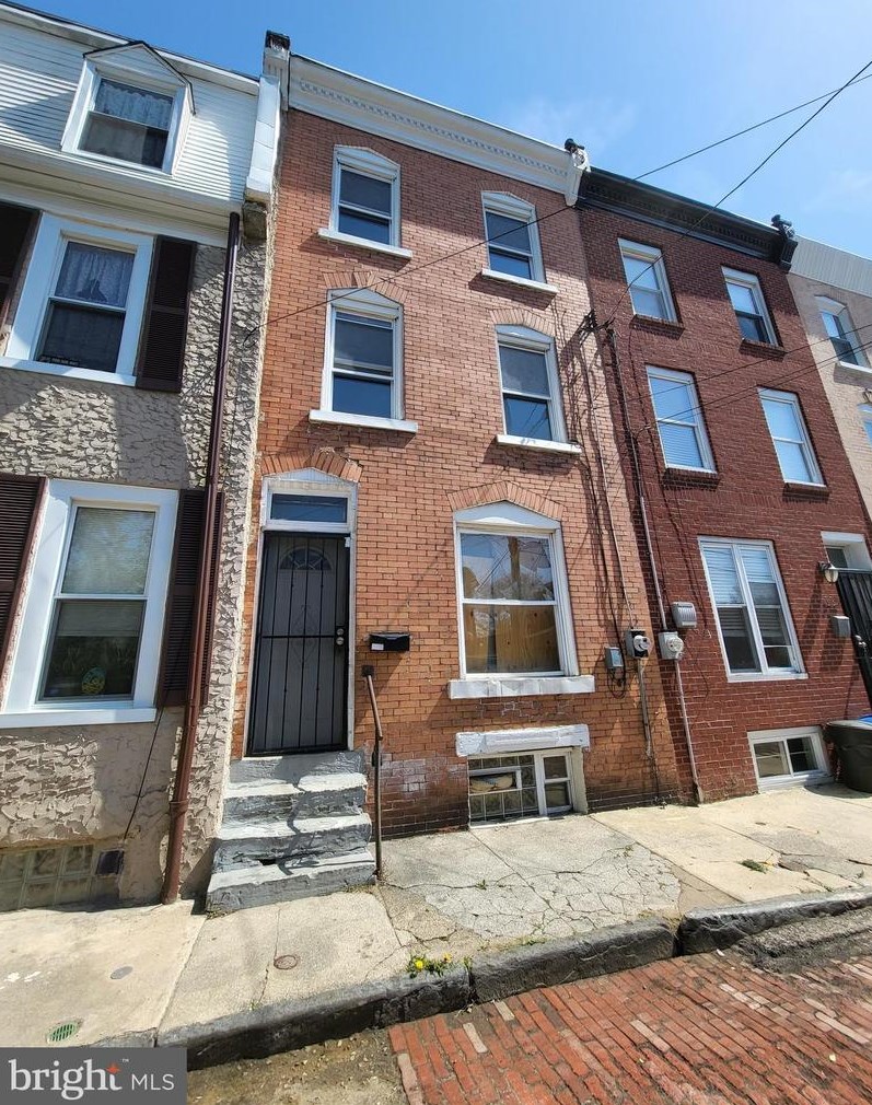 332 W Woodlawn St, Philadelphia, PA 19144
