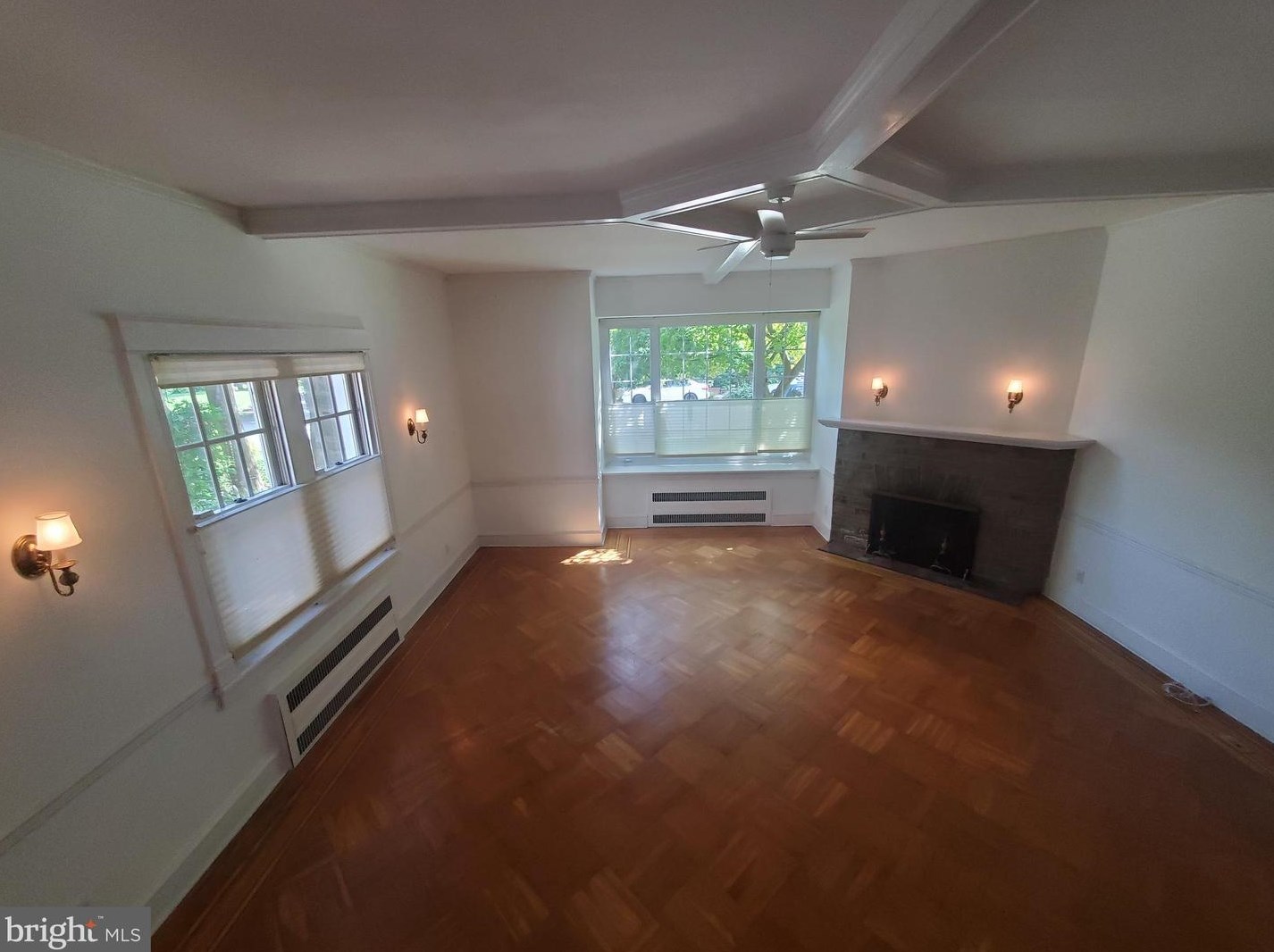 519 Wadsworth Ave, Philadelphia PA  19119-1132 exterior