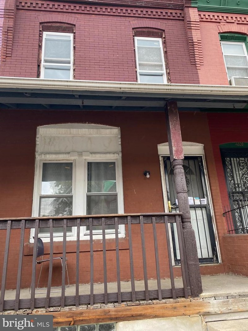 4311 Pennsgrove St, Philadelphia, PA 19104-1222