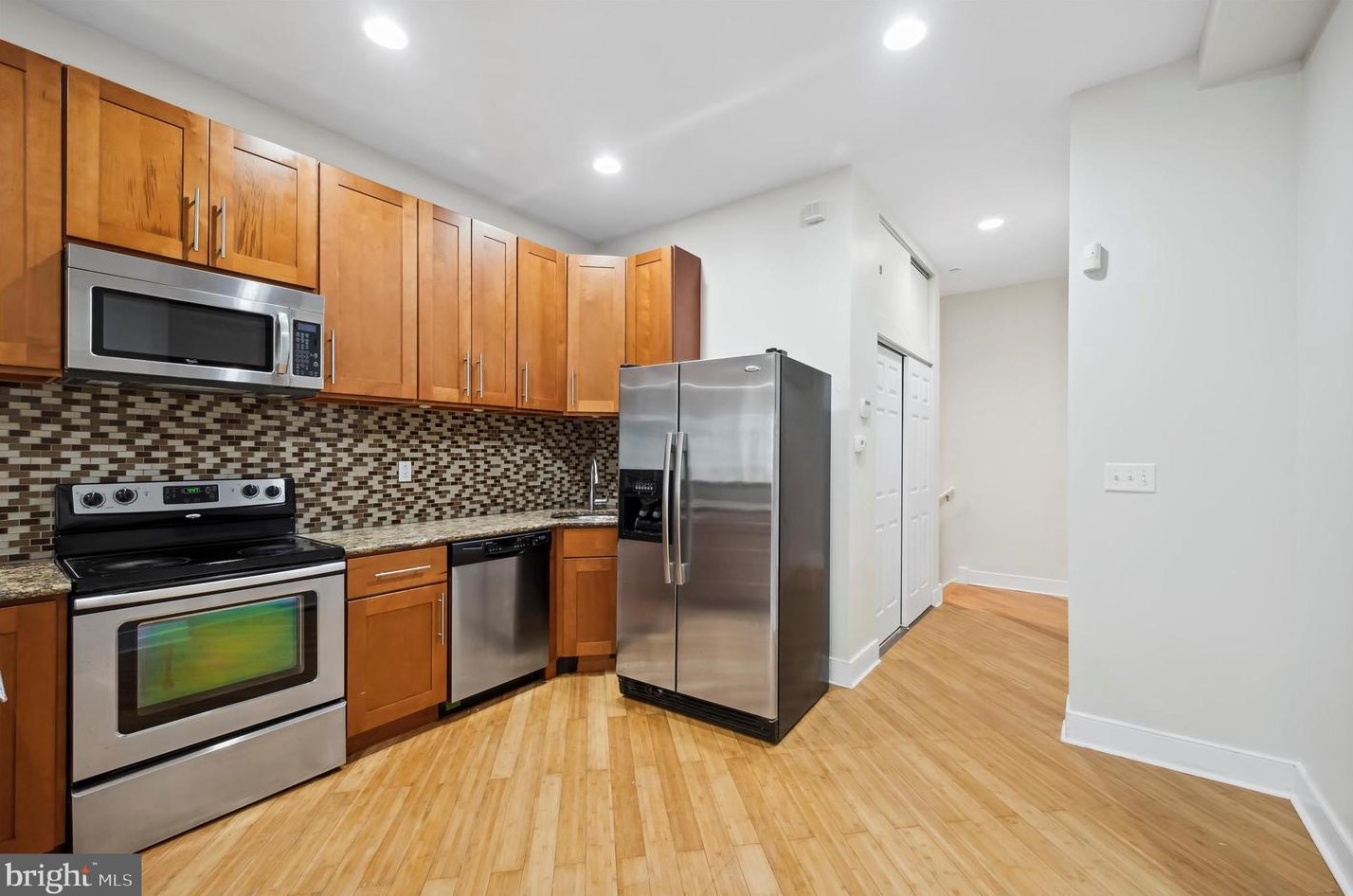 1916 W Girard Ave #1r, Philadelphia, PA 19130