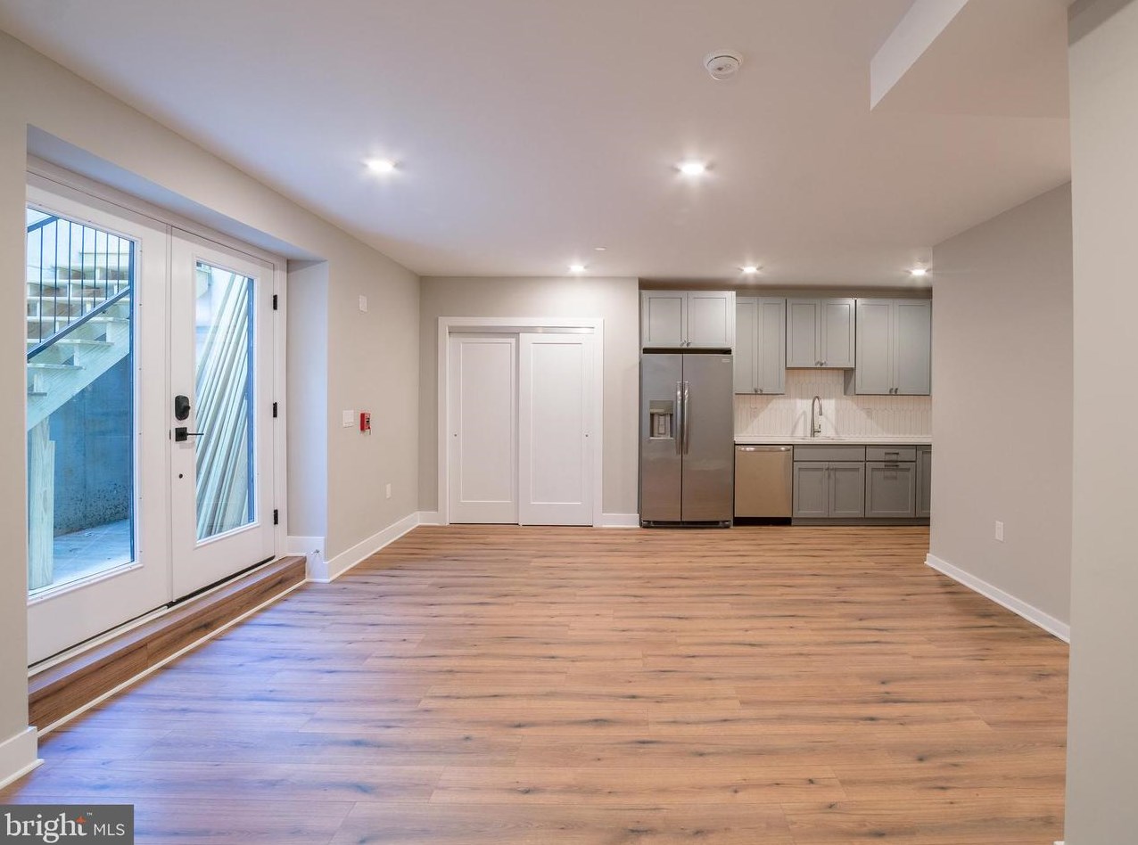 5007 Pentridge St, Philadelphia, PA 19143-3322