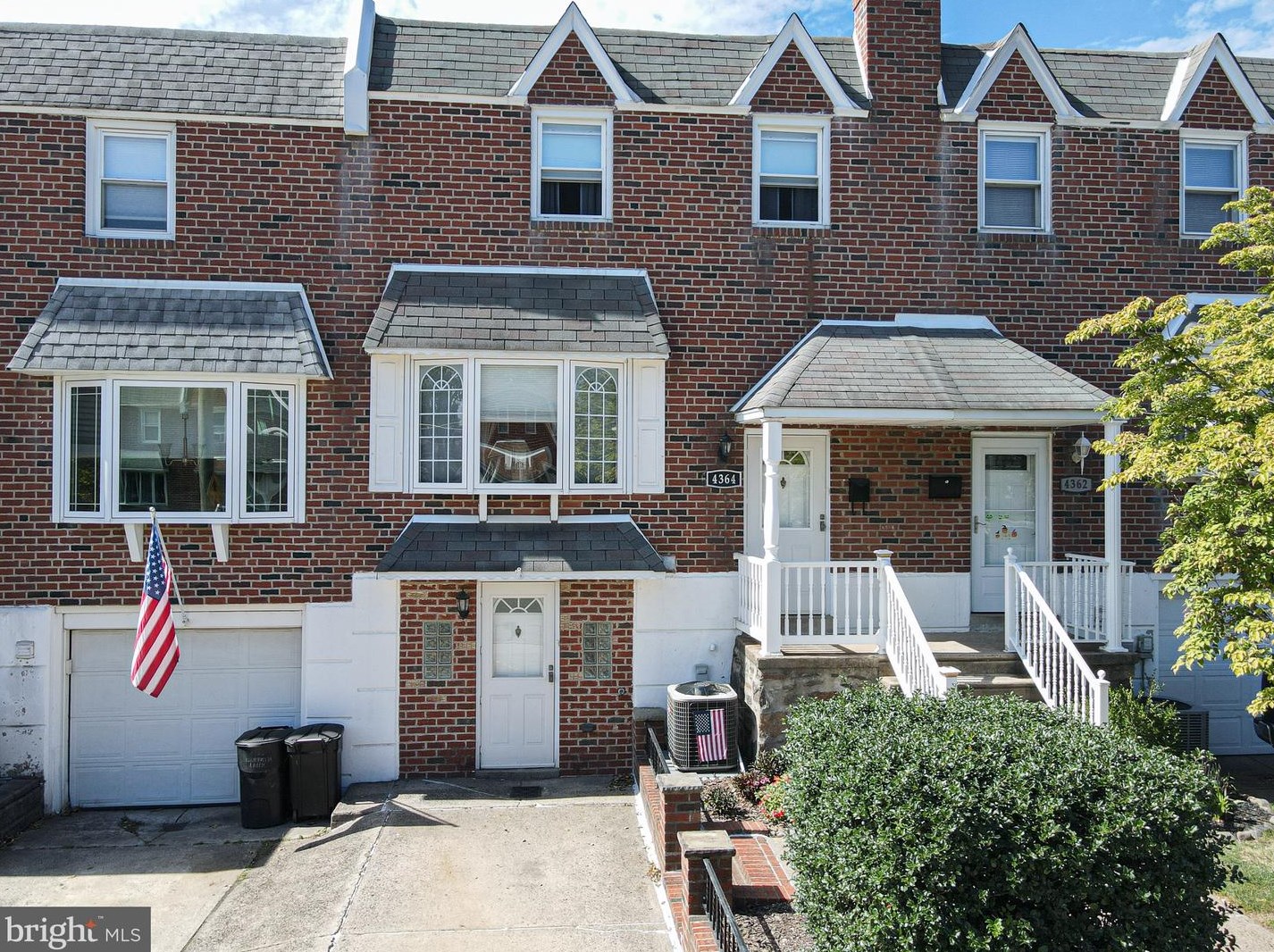 4364 Deerpath Ln, Philadelphia, PA 19154-3614