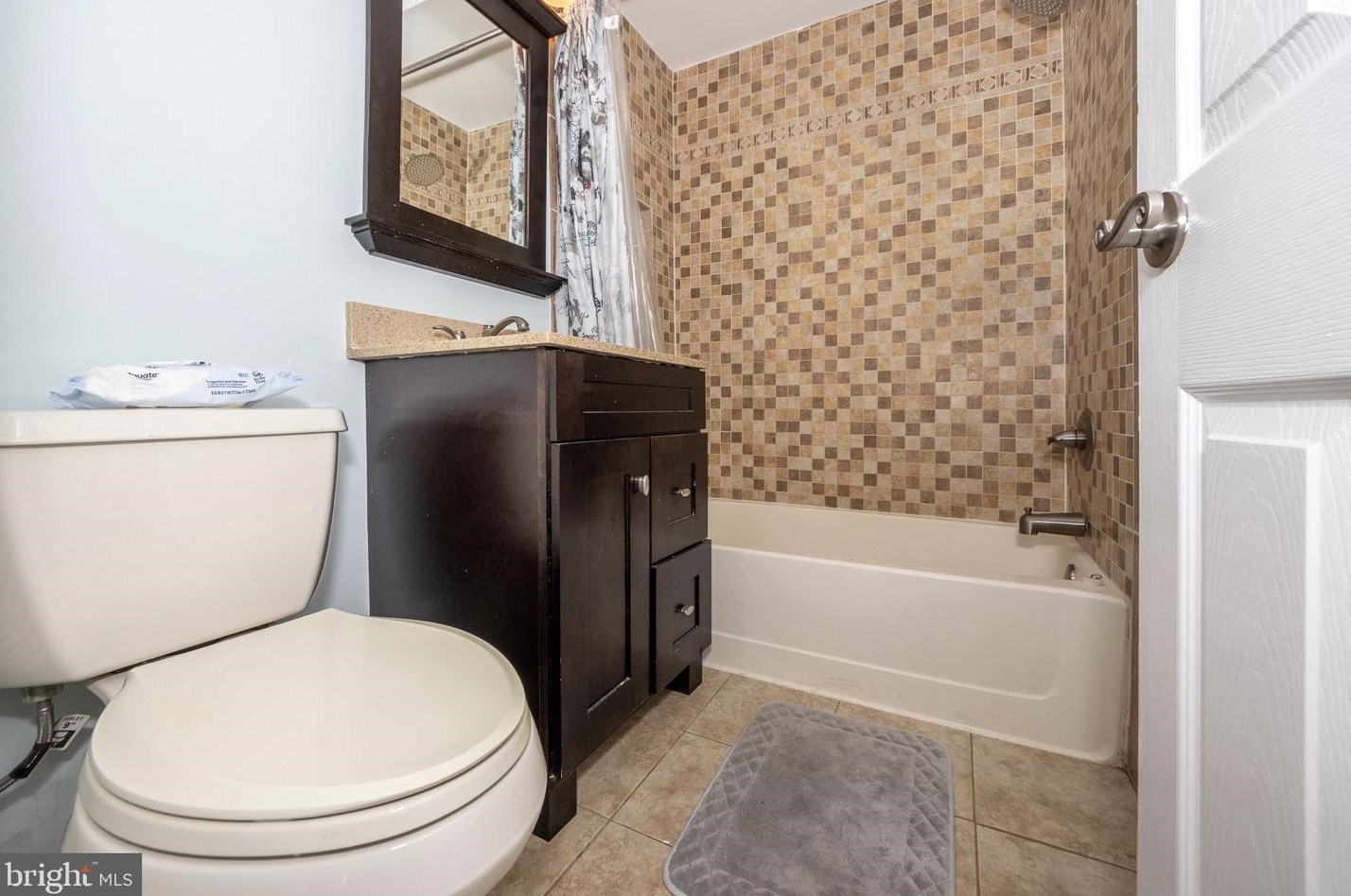 15104 Endicott St, Philadelphia PA  19116-1510 exterior