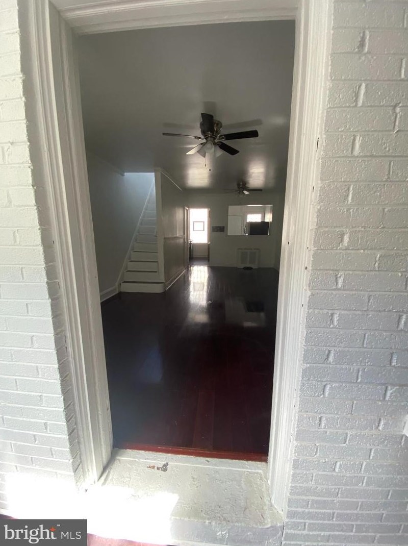 2431 Fitzgerald St, Philadelphia, PA 19145-3216