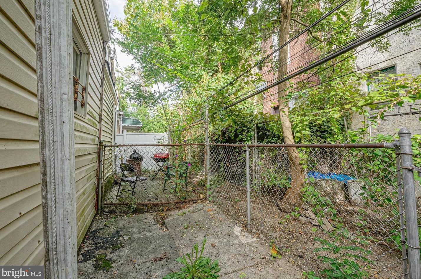 2223 Harold St, Philadelphia PA  19132-3617 exterior