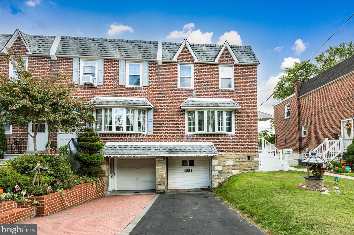 4321 Deerpath Ln, Philadelphia, PA 19154-3613