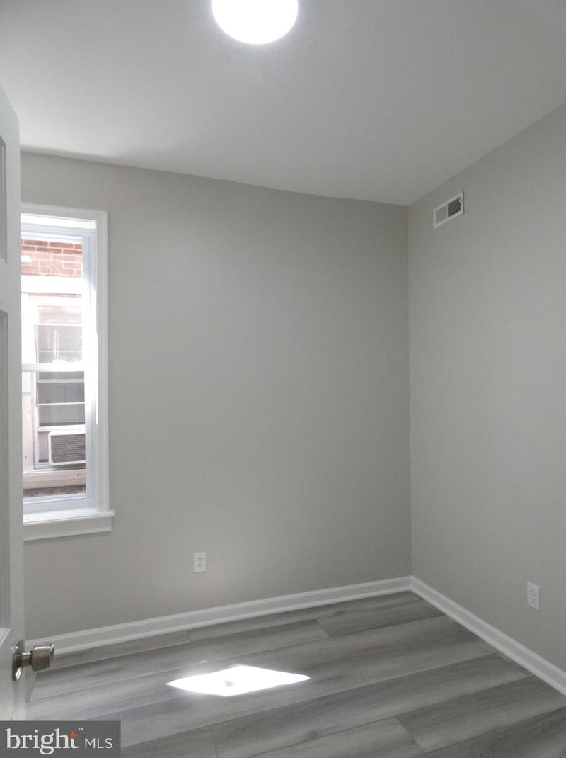5022 Walnut St #2, Philadelphia, PA 19139