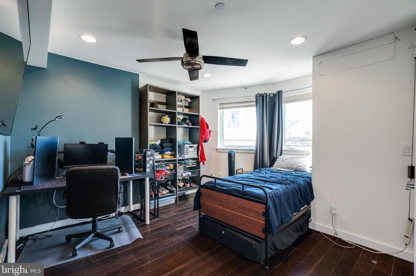 1328 Palethorp St, Philadelphia PA  19122-4512 exterior