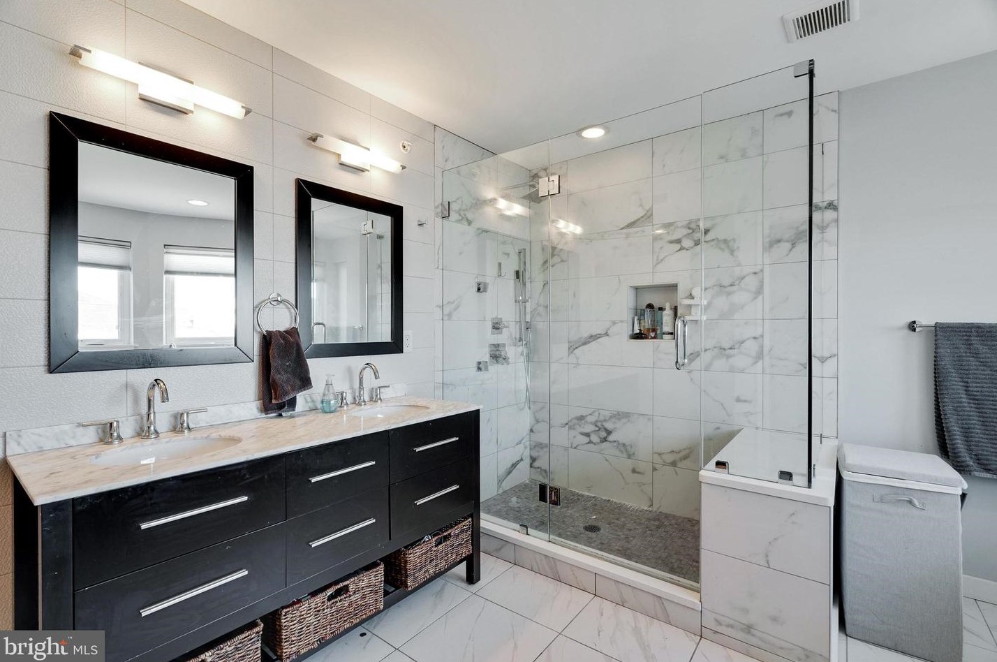 1328 Palethorp St, Philadelphia PA  19122-4512 exterior
