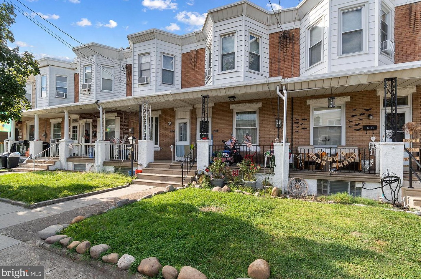 4348 Edgemont St, Philadelphia, PA 19137-1616